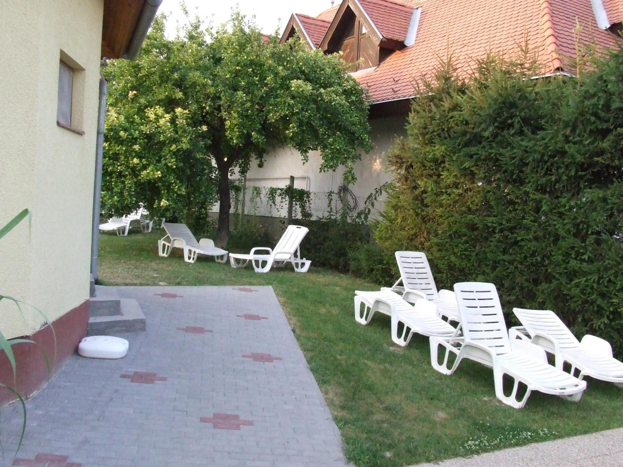 Erika Pension Keszthely Exterior photo